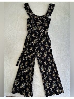 American Eagle Women's Jumpsuit Size XS Black Floral Sleeveless Wide Leg